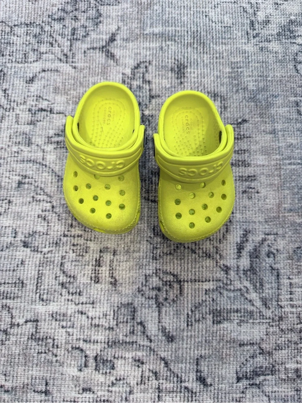 CROCS Kids Neon Yellow Classic Clog